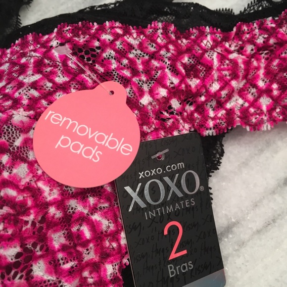 2 new bras with tags - Picture 2 of 8